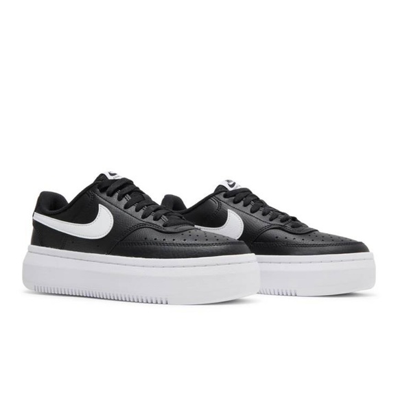 Nike WMNS Court Vision Alta
Black/White
Women's Athletic Shoes
Style DM0113-002 - Picture 15 of 16